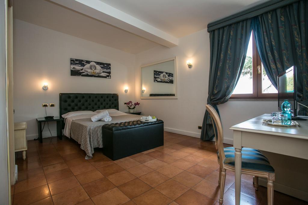 Hotel Quadrifoglio Roma Eur Exterior foto