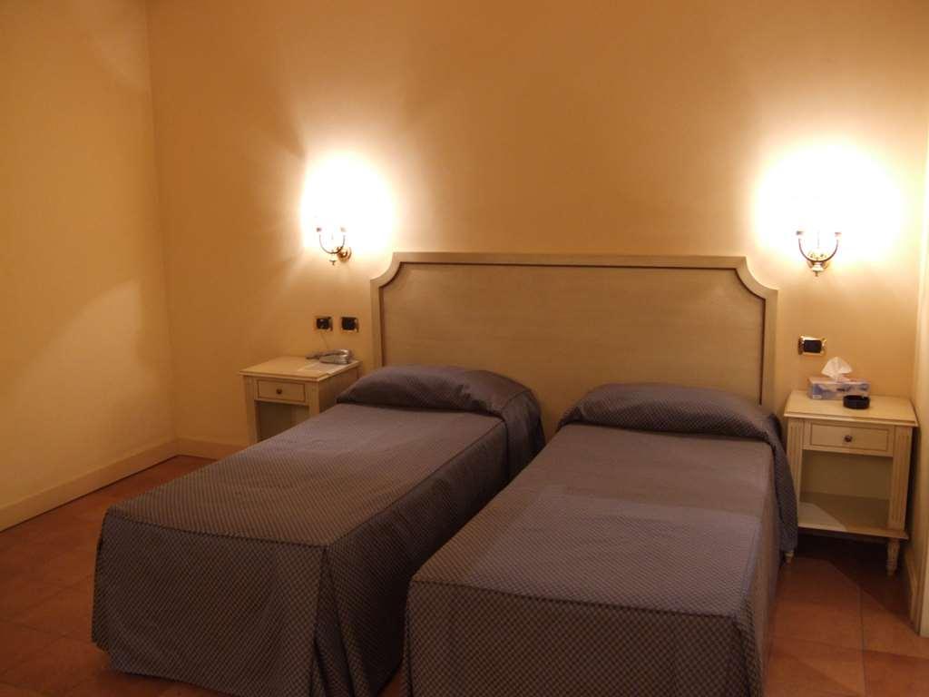 Hotel Quadrifoglio Roma Eur Habitación foto